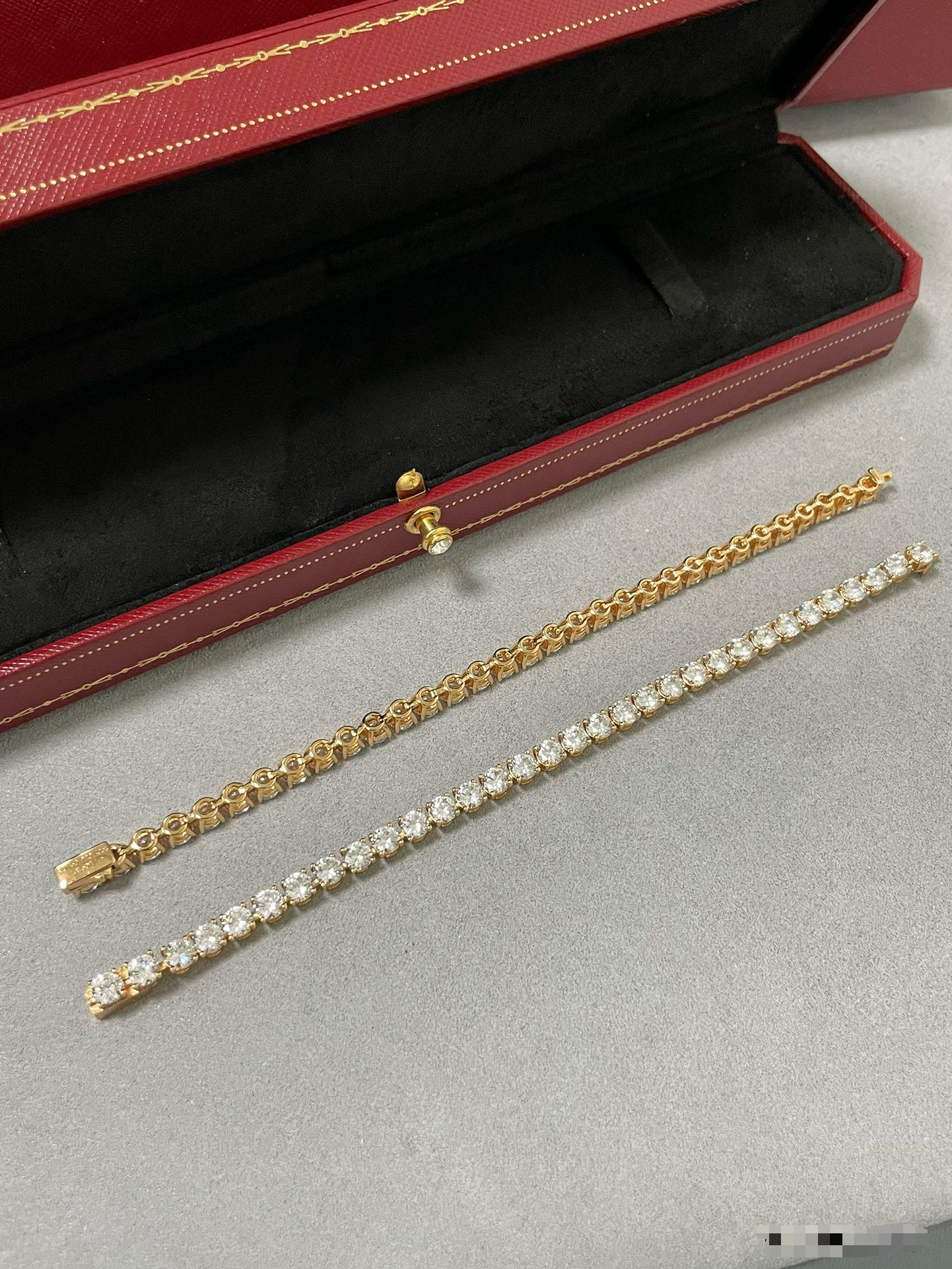 [Rose Tomorrow jewelrys]TENNIS BRACELET WITH FULL DIAMOND SETTING
