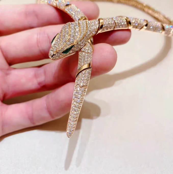 [Rose Tomorrow]HAUTE COUTURE GOLD SERPENTI NECKLACE