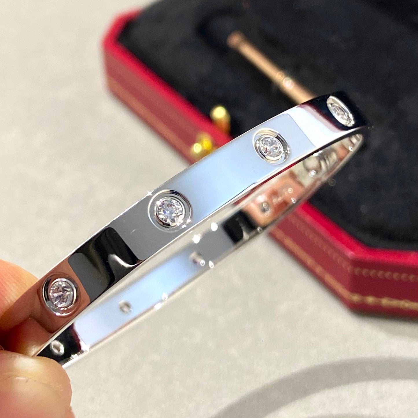 [Rose Tomorrow]LOVE BRACELET 6.1MM 10 DIAMONDS