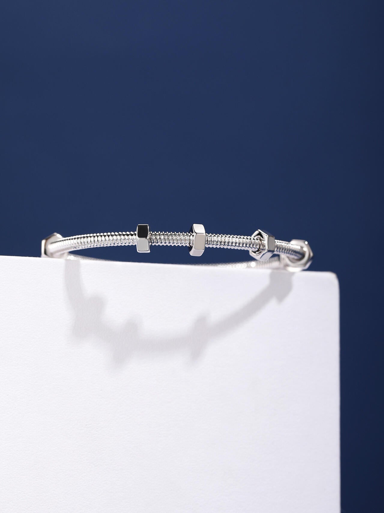 [Rose Tomorrow jewelrys]CT THREADED BRACELET